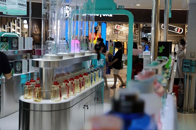 黑马吨吨 BOTTLED JOY首次入驻杭州in77有何神奇魔必威力？(图7)