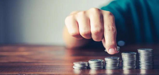 年销量500%必威飙增！这个传统代工厂竟在亚马逊跨境做起品牌？(图1)