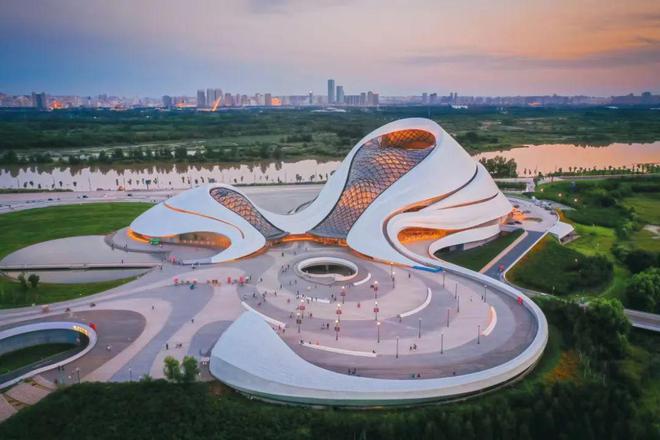 必威【@所有人】邀您关注:“大美龙江 无法不美”旅游普法活动(学法送票——走进哈尔滨)有奖答题即将开始!(图13) 必威【@所有人】邀您关注:“大美龙江 无法不美”旅游普法活动(学法送票——走进哈尔滨)有奖答题即将开始!(图13)