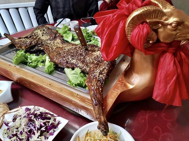 去西北大环线天费用两个人到西北敦煌必威旅游六天五晚多少钱(图4) 去西北大环线天费用两个人到西北敦煌必威旅游六天五晚多少钱(图4)