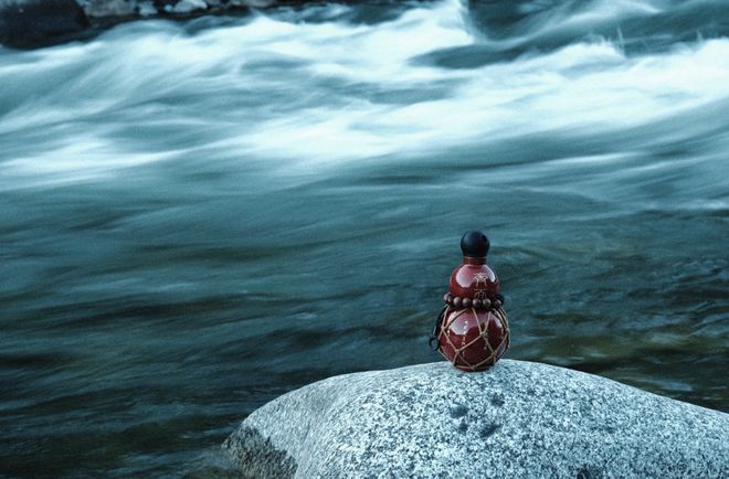 有人夸一下我的新水杯吗?超酷喝水体验情绪价值拉满(图5) 有人夸一下我的新水杯吗?超酷喝水体验情绪价值拉满(图5)
