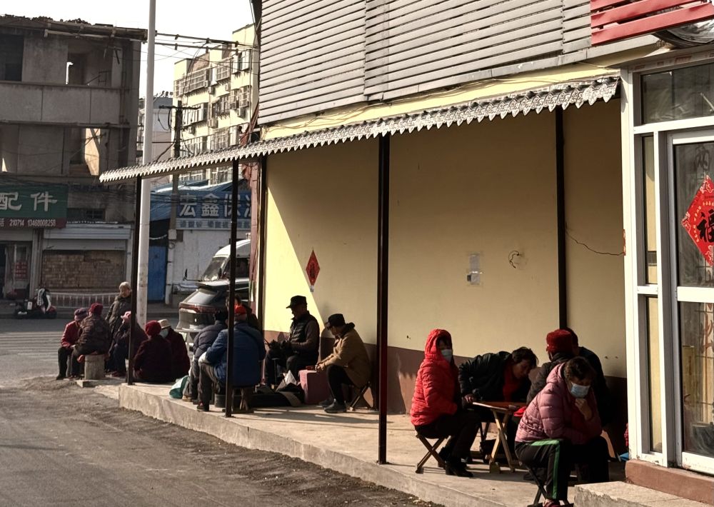 泰山脚下城市精细治理练就“绣花”功(图3) 泰山脚下城市精细治理练就“绣花”功(图3)