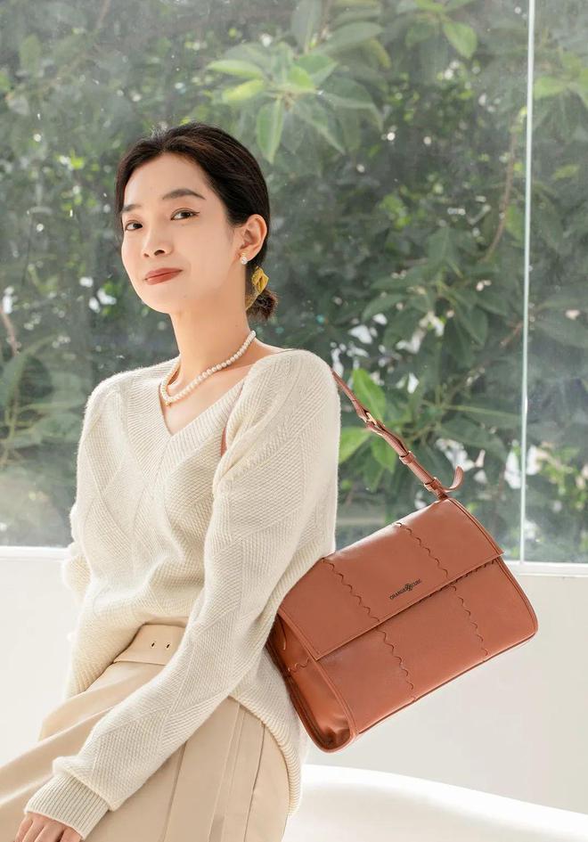 直播 轻便好背的上班包来了!低至五折(图20) 直播 轻便好背的上班包来了!低至五折(图20)