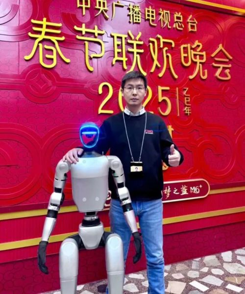 王兴兴:斗狗(图2) 王兴兴:斗狗(图2)