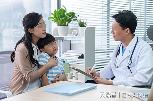 3岁宝宝感染脏病婆婆全怪儿媳头上不料全家血检后病源竟是她(图4) 3岁宝宝感染脏病婆婆全怪儿媳头上不料全家血检后病源竟是她(图4)