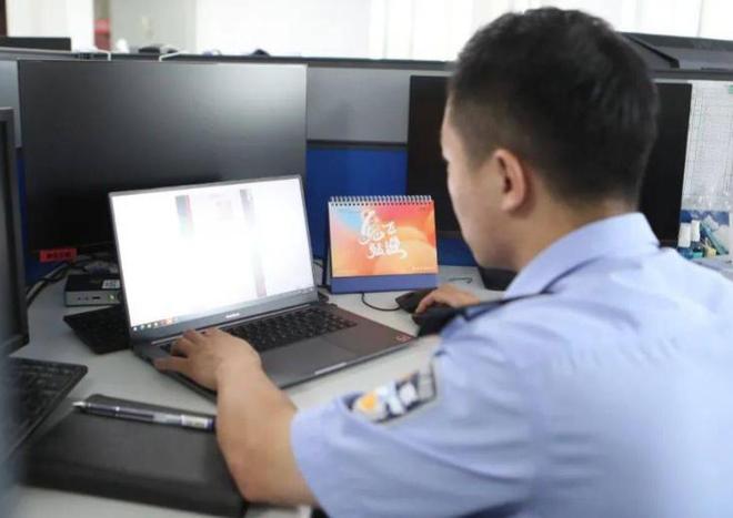 又一内鬼被抓!央视发声泄密大量内部机密资料身份曝光不简单(图19) 又一内鬼被抓!央视发声泄密大量内部机密资料身份曝光不简单(图19)